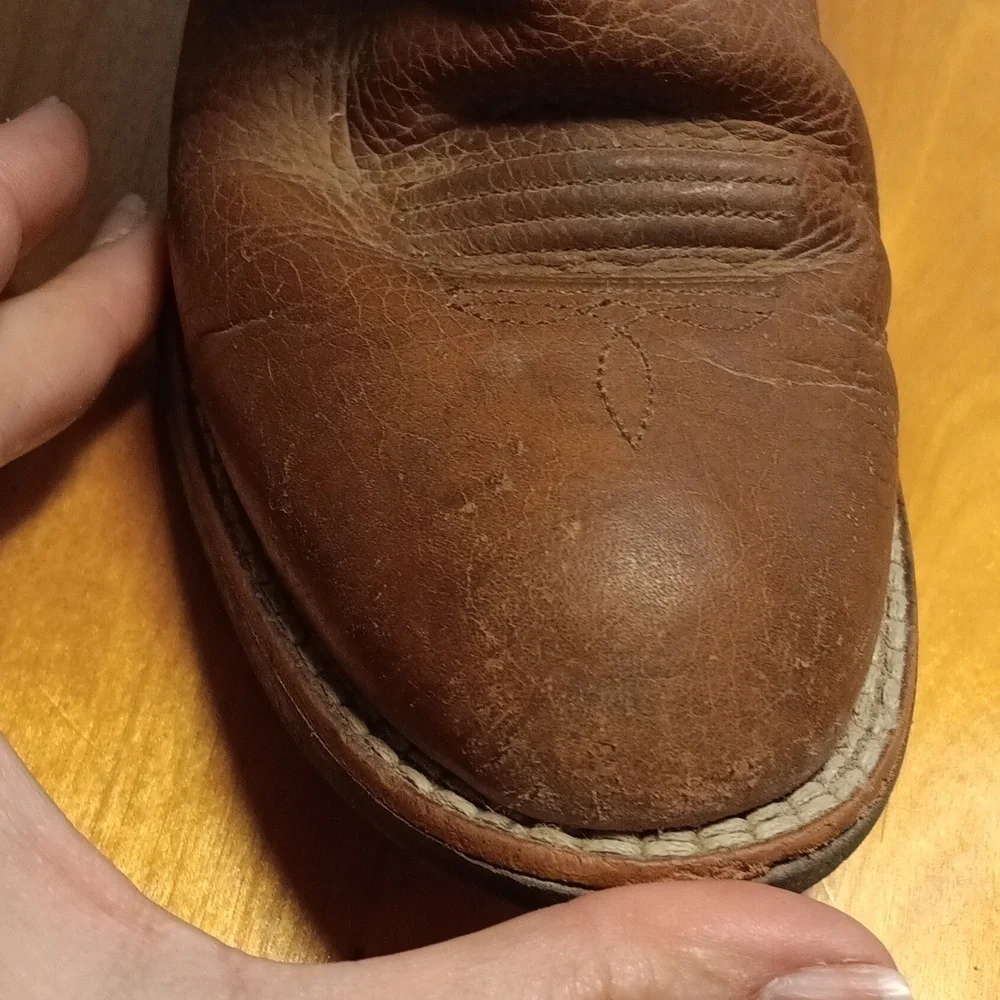 Ariat Cowboy Boots Size 3.5